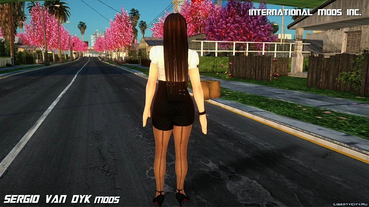Мэй Ширануи в деловом костюме / GTA San Andreas