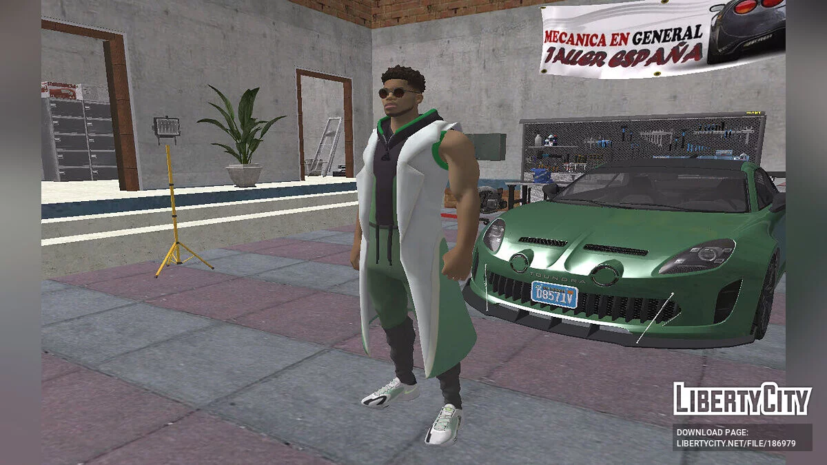 Яннис Адетокунбо из Fortnite / GTA San Andreas