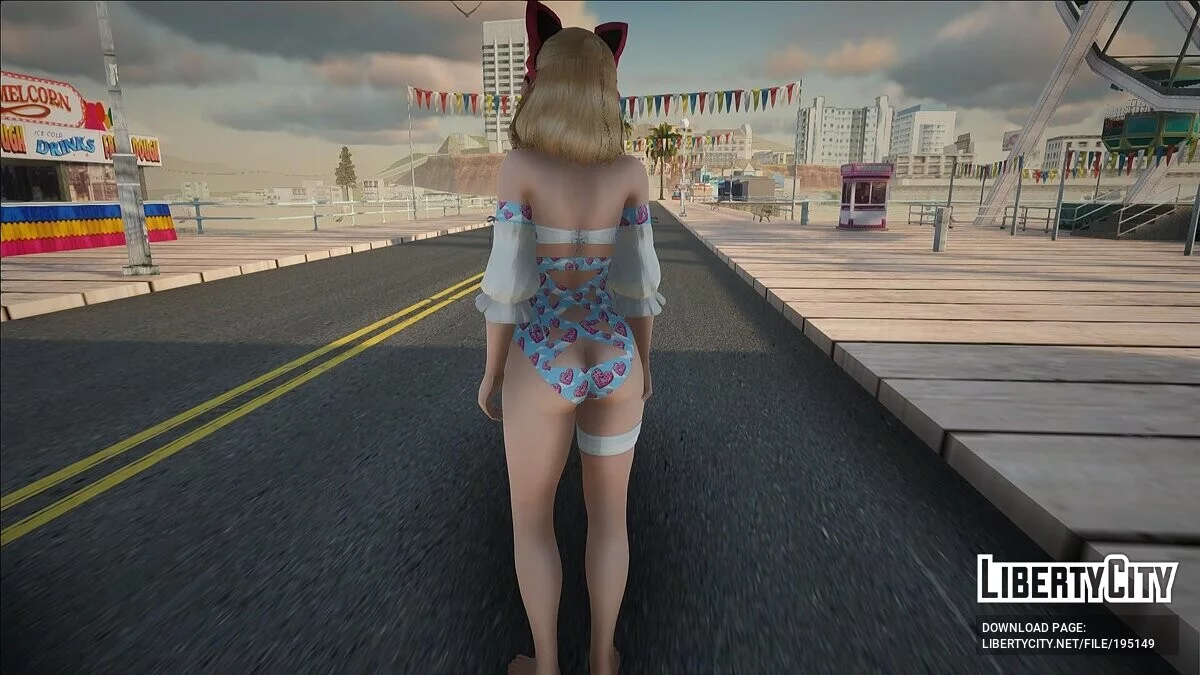 Лаки Хлоя из Tekken в купальнике / GTA San Andreas
