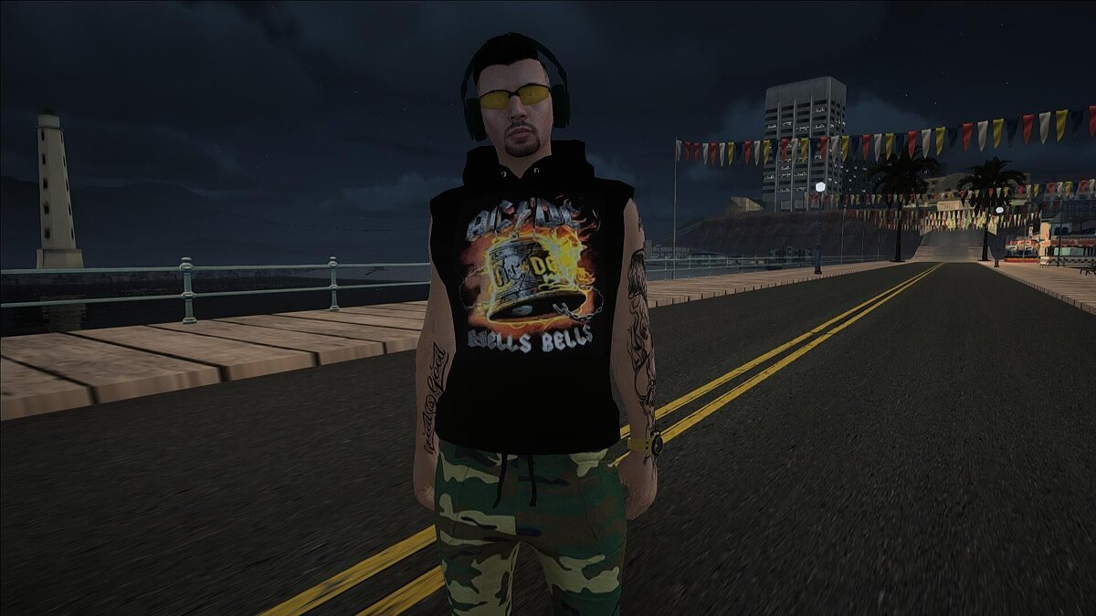 Скачать Парень из GTA 5 в футболке AC/DC для GTA San Andreas