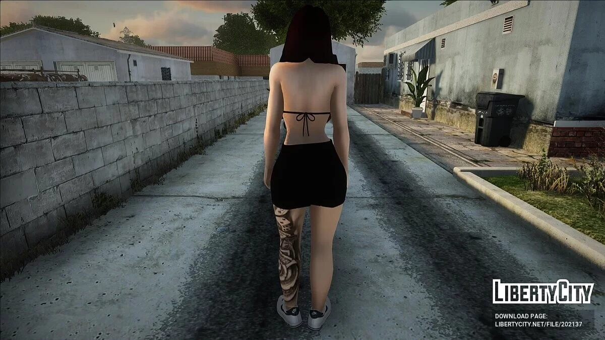 Брюнетка с татуировками [PC/Mobile] / GTA San Andreas