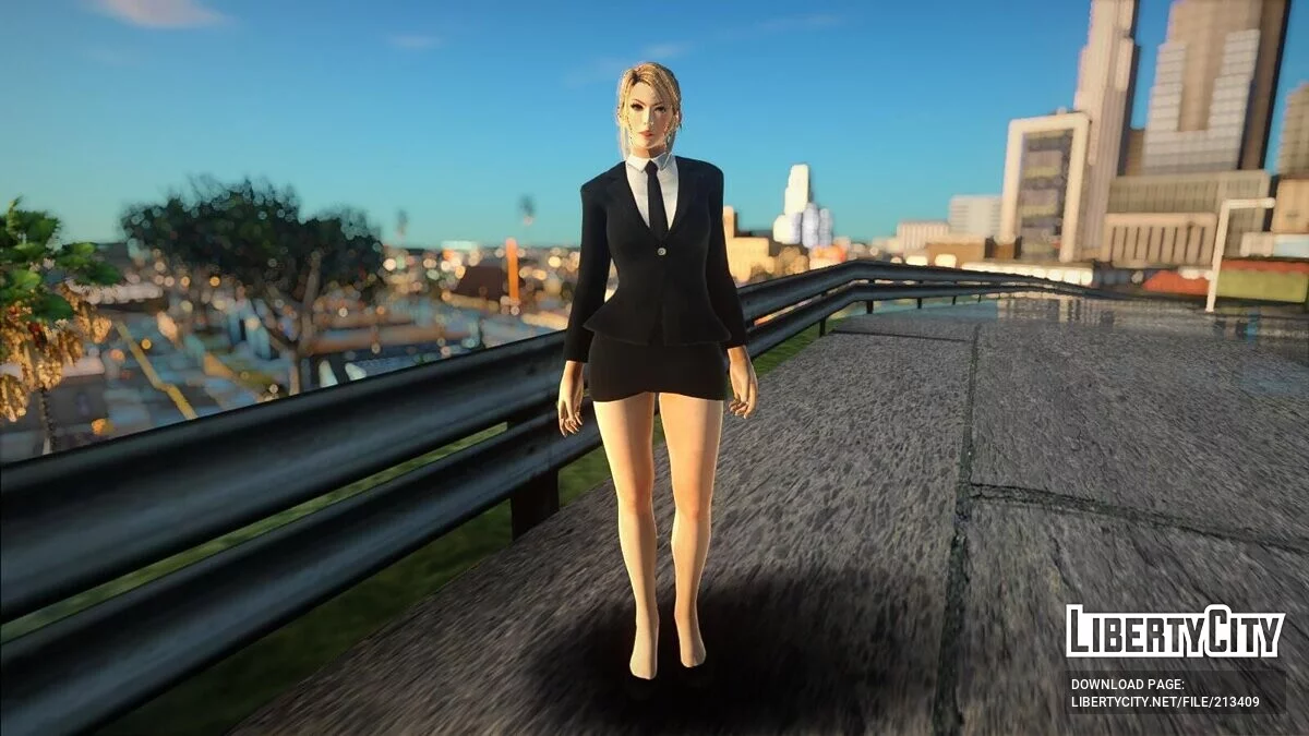 Сара Брайант в костюме / GTA San Andreas