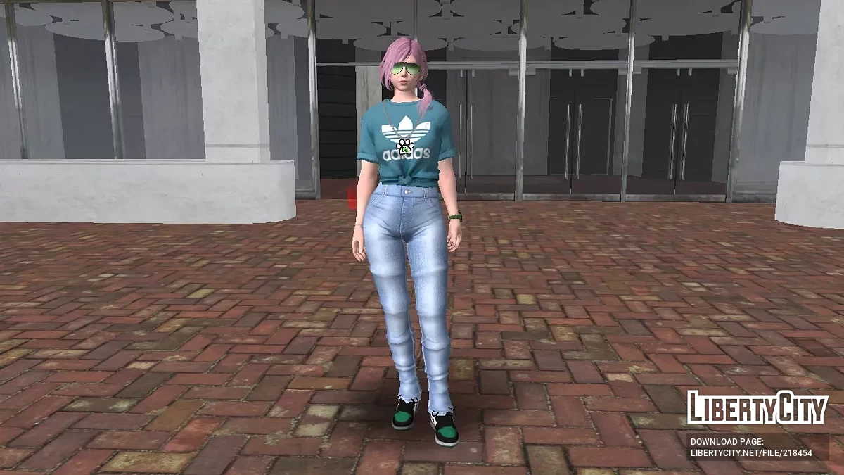 Алиса в костюме от Adidas / GTA San Andreas