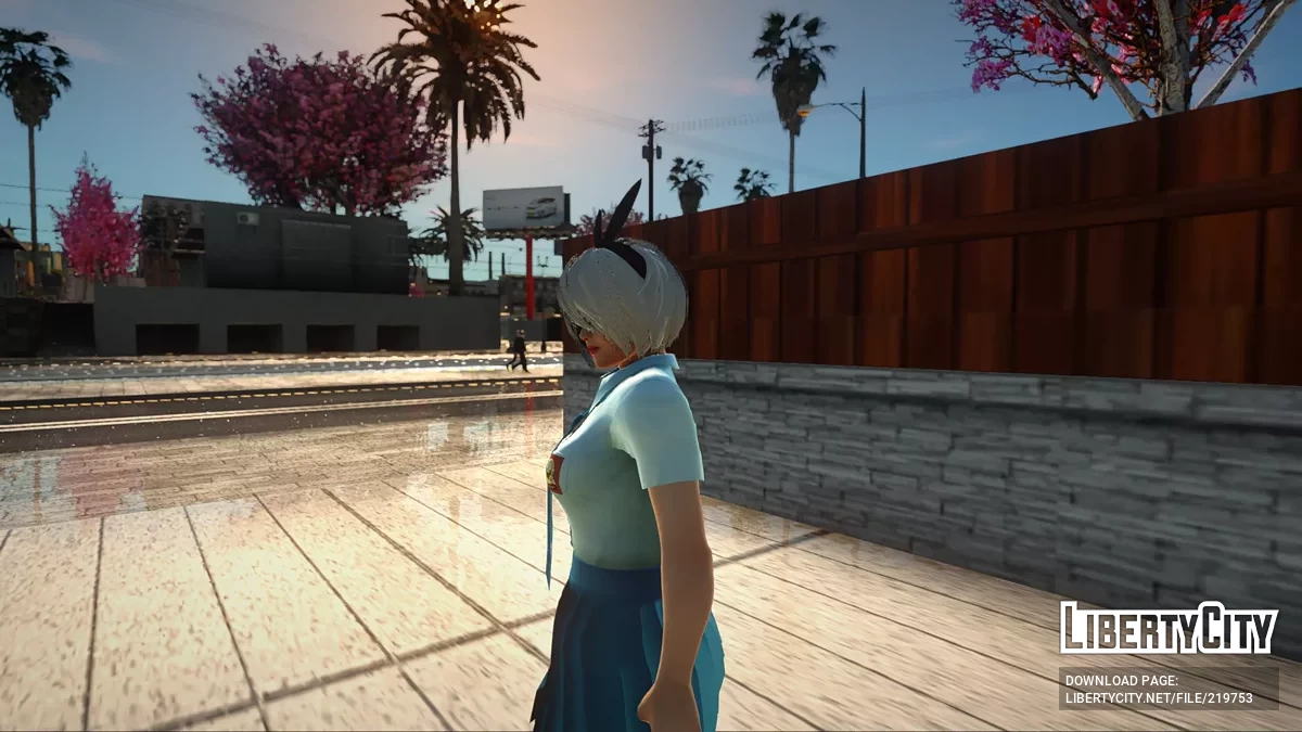 2B из NieR: Automata в школьной униформе Индонезии / GTA San Andreas