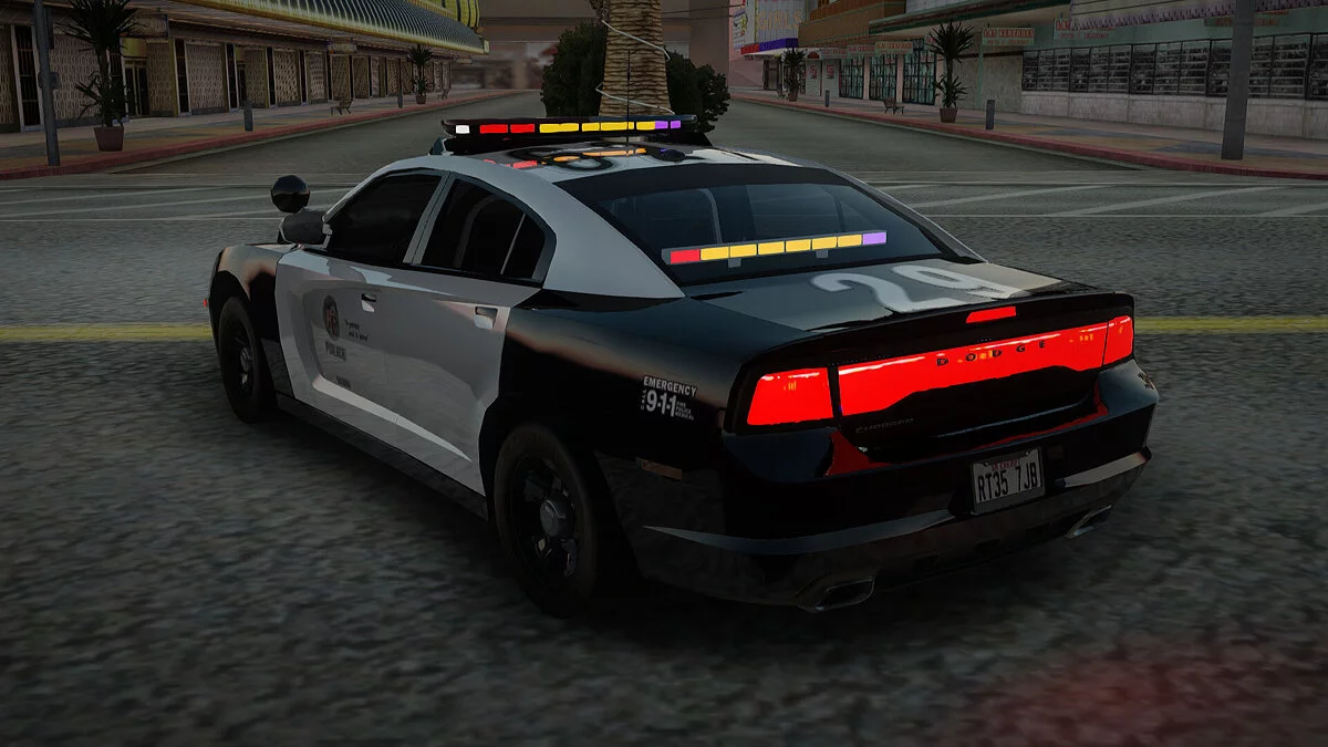 Dodge Charger SRT 2013 LAPD / GTA San Andreas