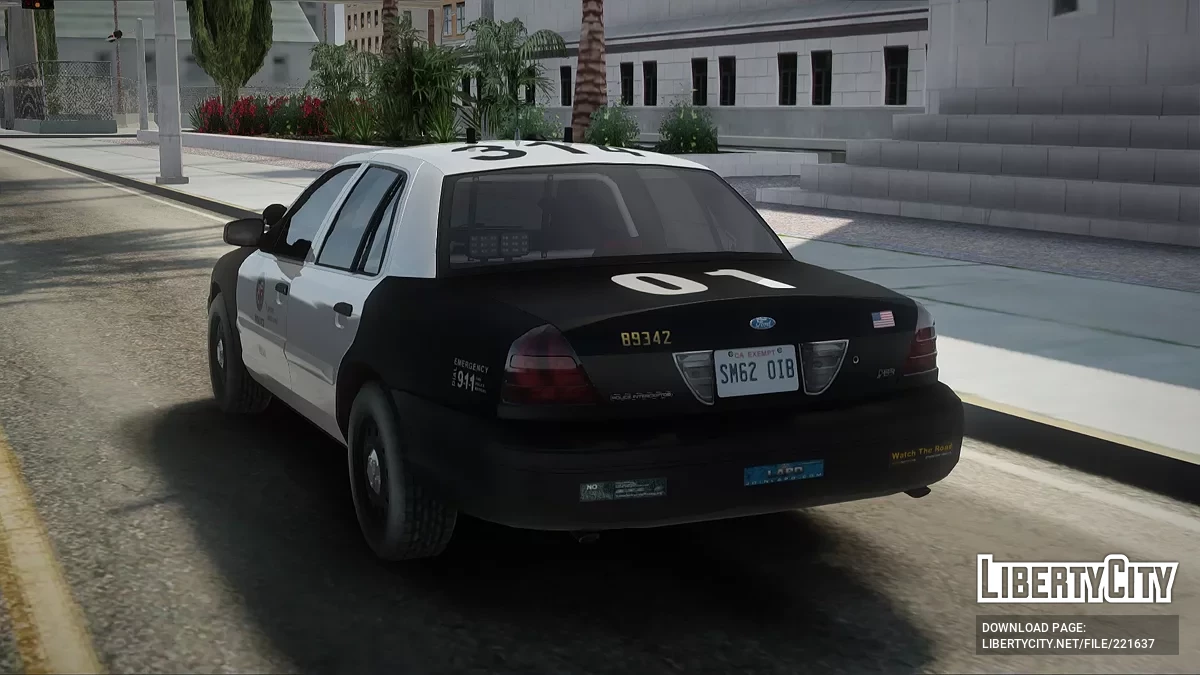 Ford Crown Victoria LAPD Central Community Police Station Slicktop / GTA San Andreas