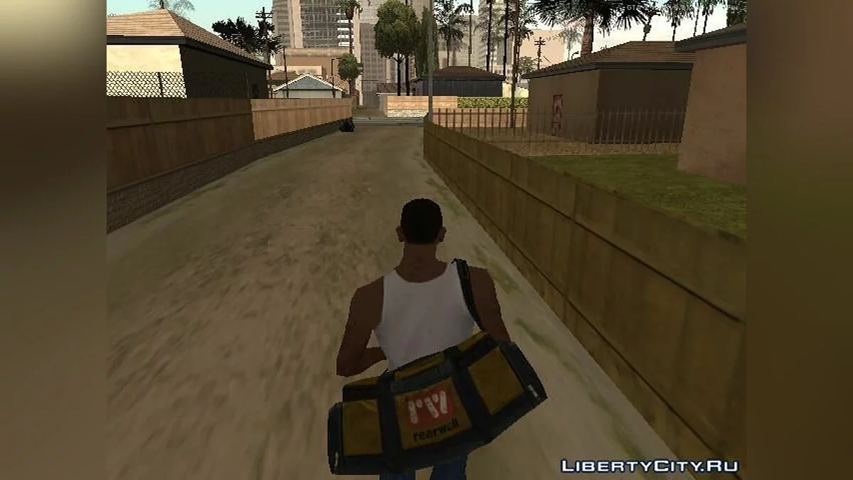 Возможность надеть/снять сумку из GTA V / GTA San Andreas
