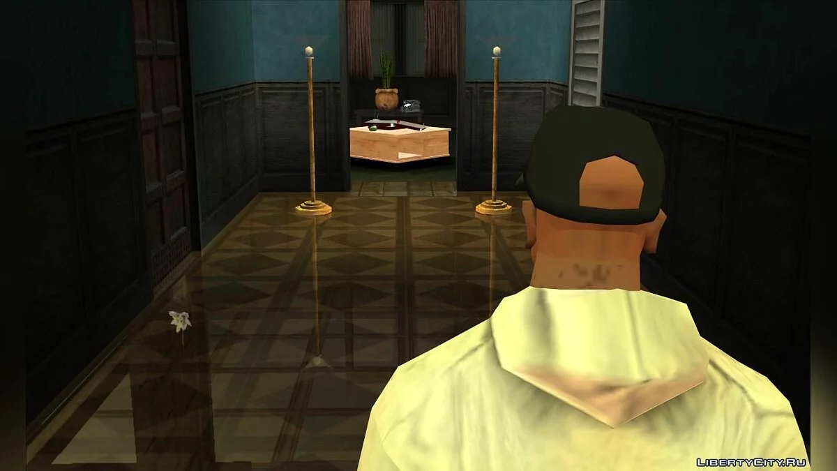 Кепка Ralph Lauren + худи Burberry / GTA San Andreas