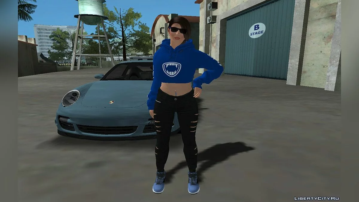 Лара Крофт из Tomb Raider / GTA San Andreas