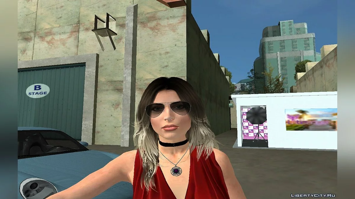 Лара Крофт из Tomb Raider / GTA San Andreas
