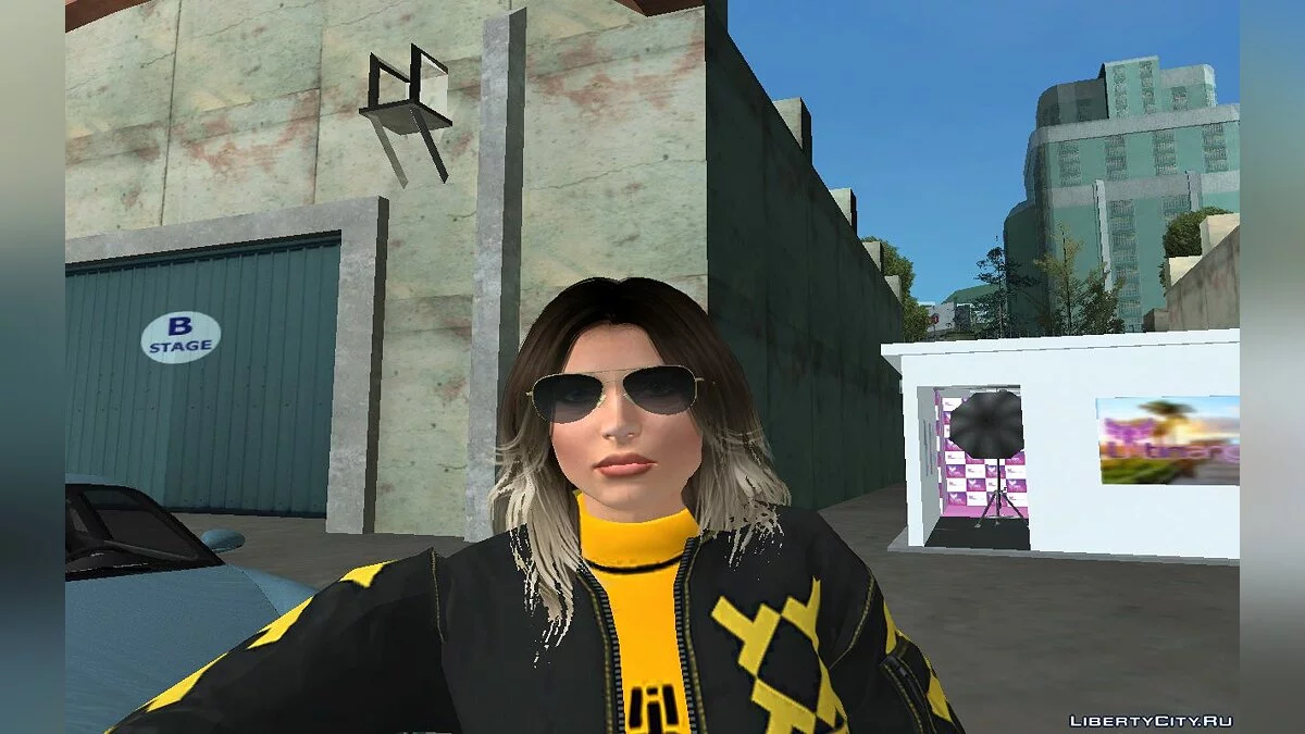 Лара Крофт из Tomb Raider / GTA San Andreas