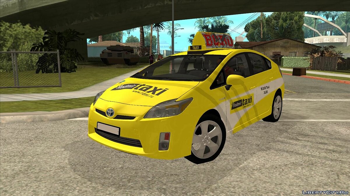 Скачать Toyota Prius Radmir Taxi для GTA San Andreas