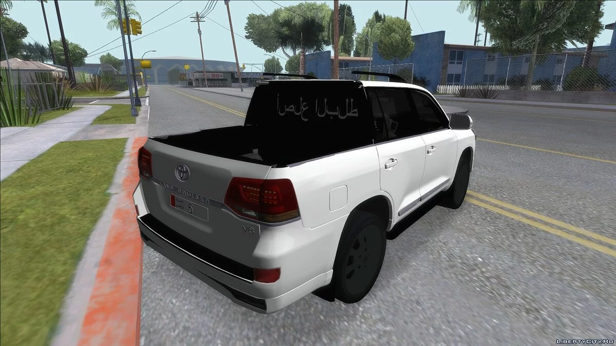 Toyota Land Cruiser 200 / GTA San Andreas
