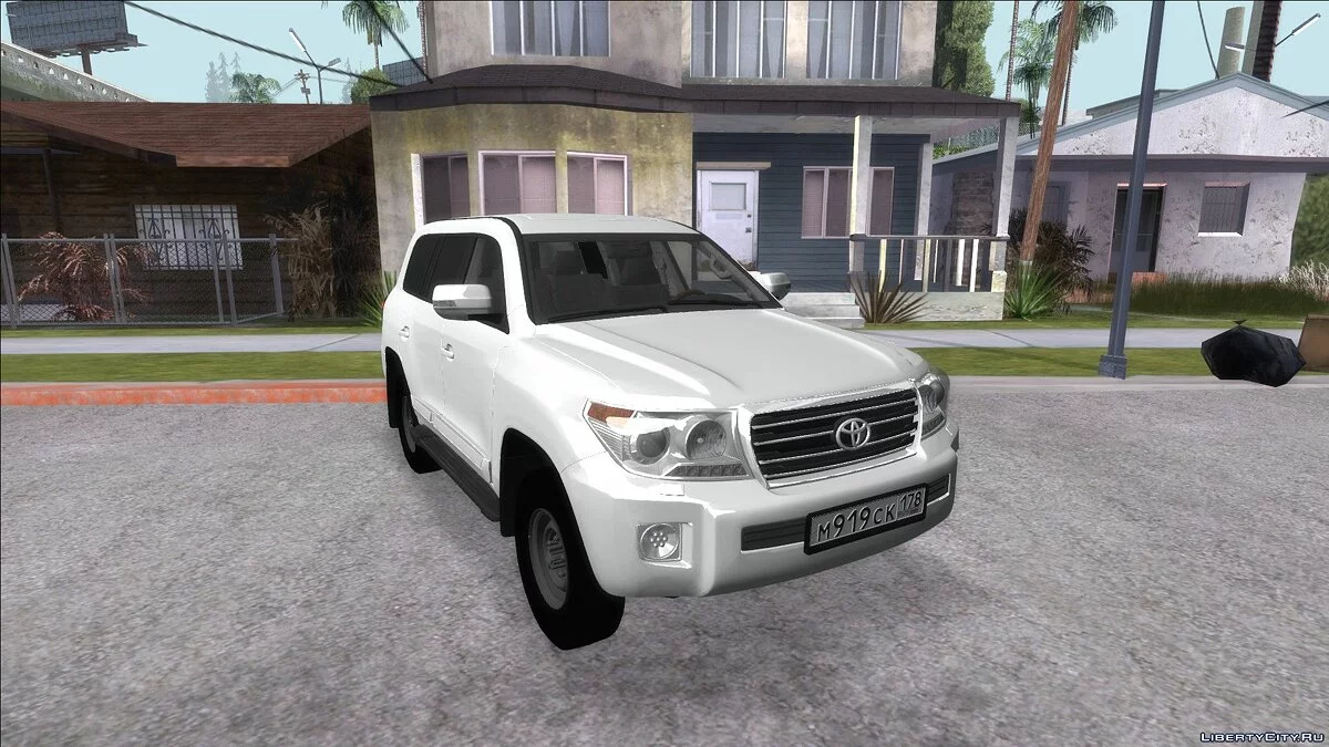 Toyota Land Cruiser 200 / GTA San Andreas