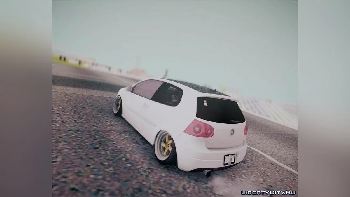 Volkswagen Golf MK5 Lowstance / GTA San Andreas