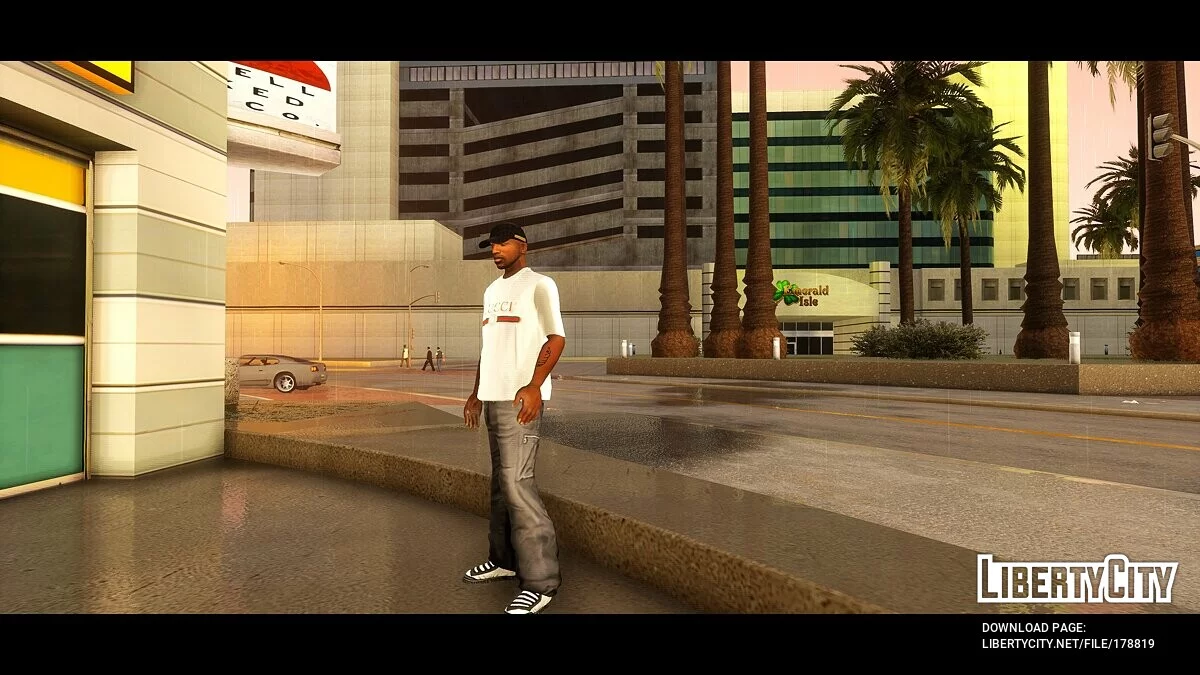 Белая футболка Гуччи / GTA San Andreas: The Definitive Edition
