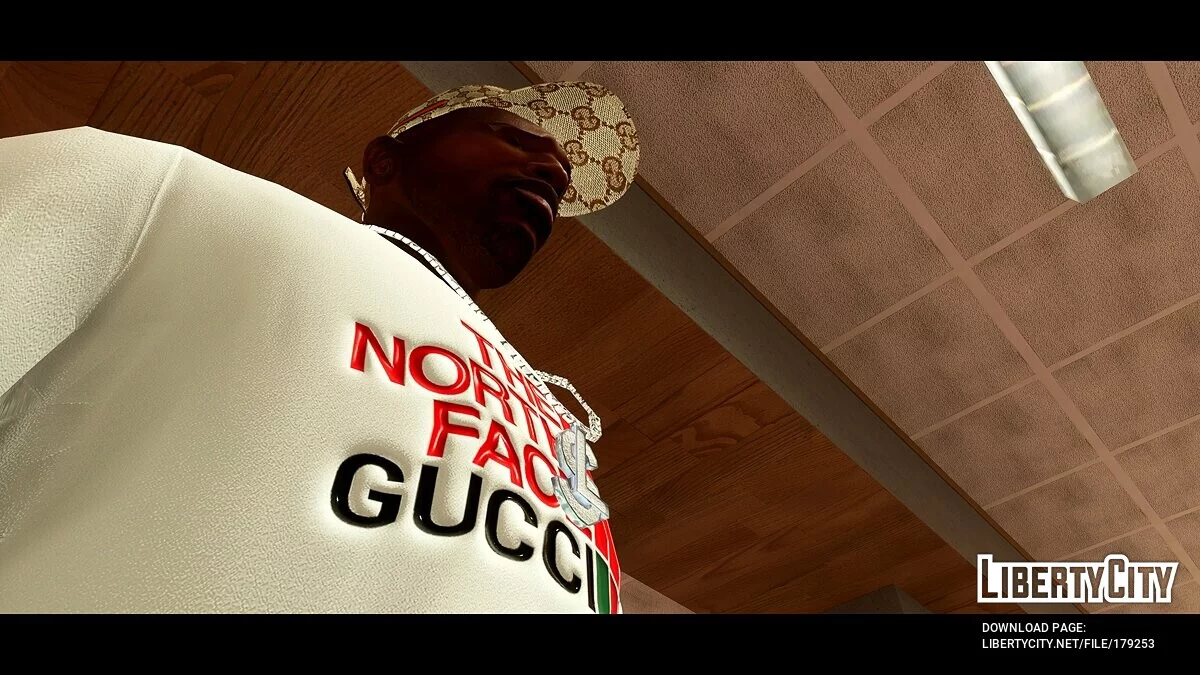 Белая футболка The North Face Gucci Cat / GTA San Andreas: The Definitive Edition