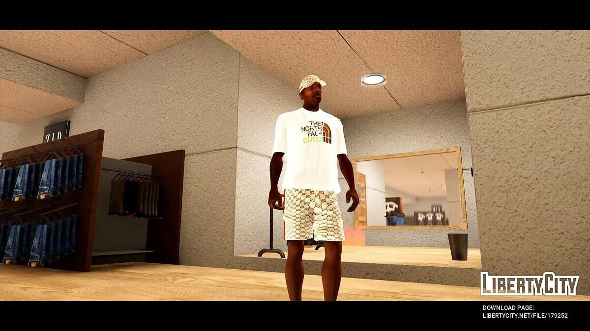 Белая футболка The North Face Gucci / GTA San Andreas: The Definitive Edition