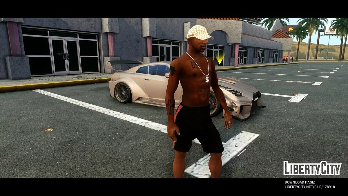 Черные шорты Гуччи / GTA San Andreas: The Definitive Edition