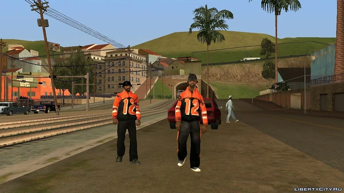 Цветные толстовки "12" / GTA San Andreas (iOS, Android)