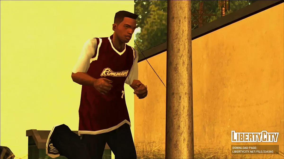 T-Shirt with Basketball Jersey (Android) / GTA San Andreas (iOS, Android)
