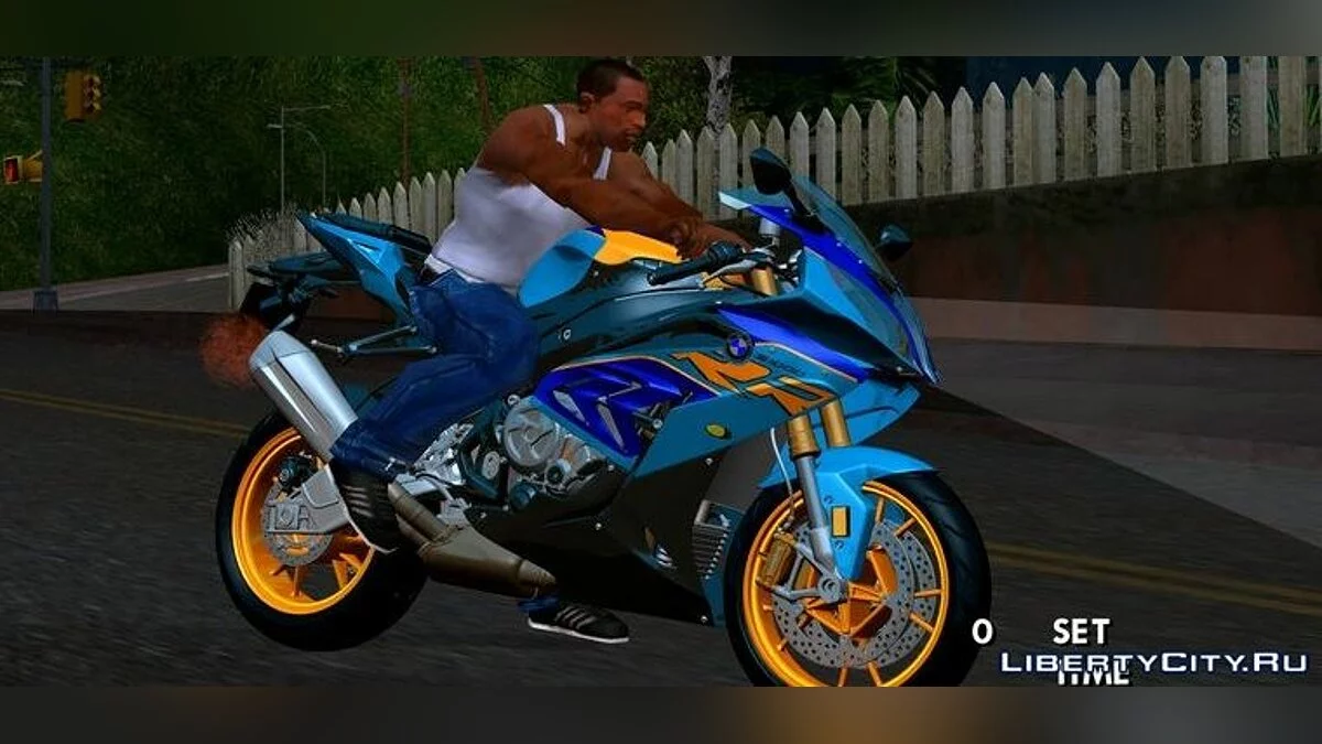 BMW S1000 RR / GTA San Andreas (iOS, Android)