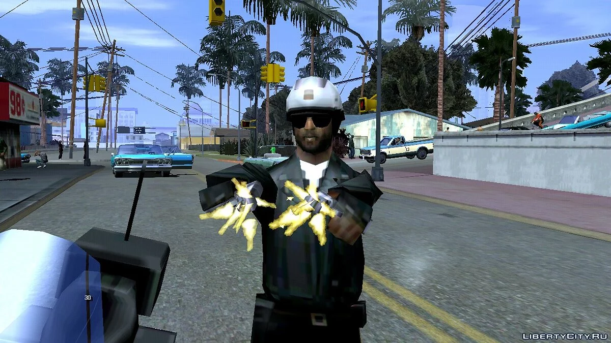 Полиция атакует с двух пистолетов / GTA San Andreas (iOS, Android)