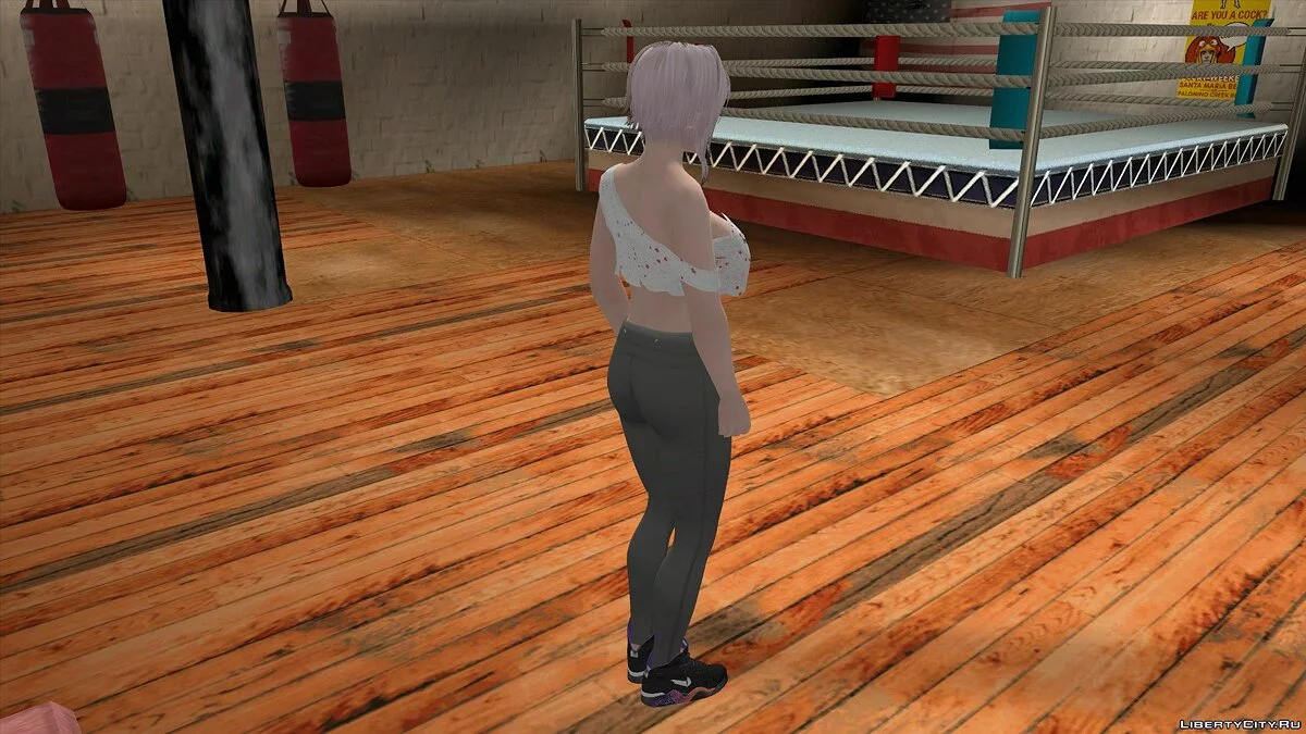 Луна в повседневной одежде / GTA San Andreas (iOS, Android)