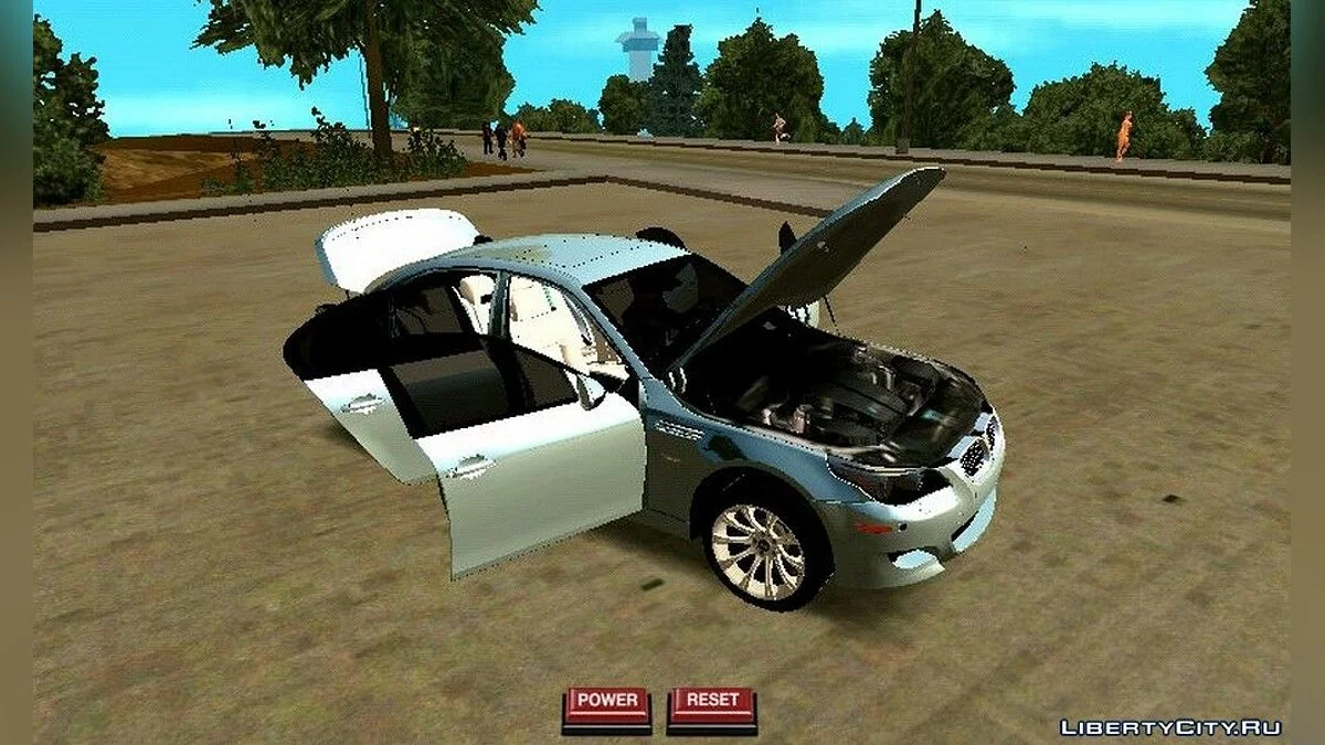 BMW M5 / GTA San Andreas (iOS, Android)