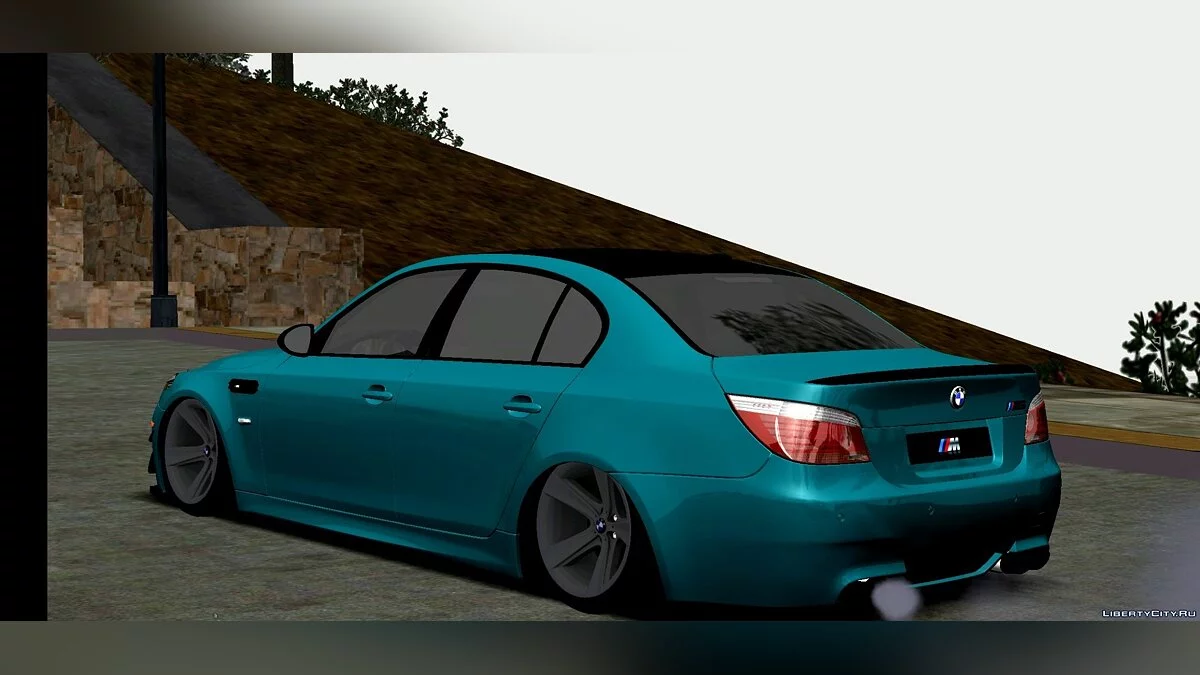 BMW M5 E60 / GTA San Andreas (iOS, Android)