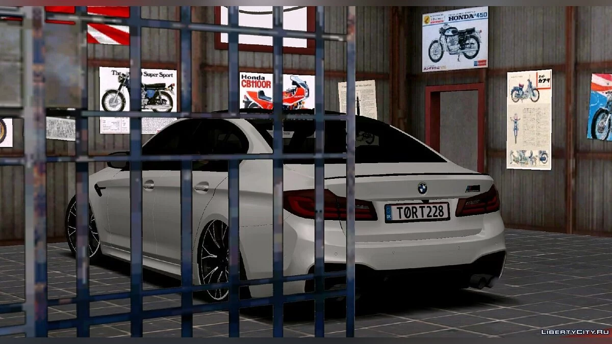 BMW M5 Competition / GTA San Andreas (iOS, Android)