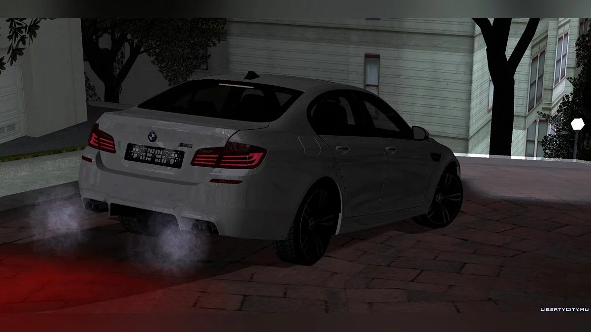 BMW M5 F10 / GTA San Andreas (iOS, Android)