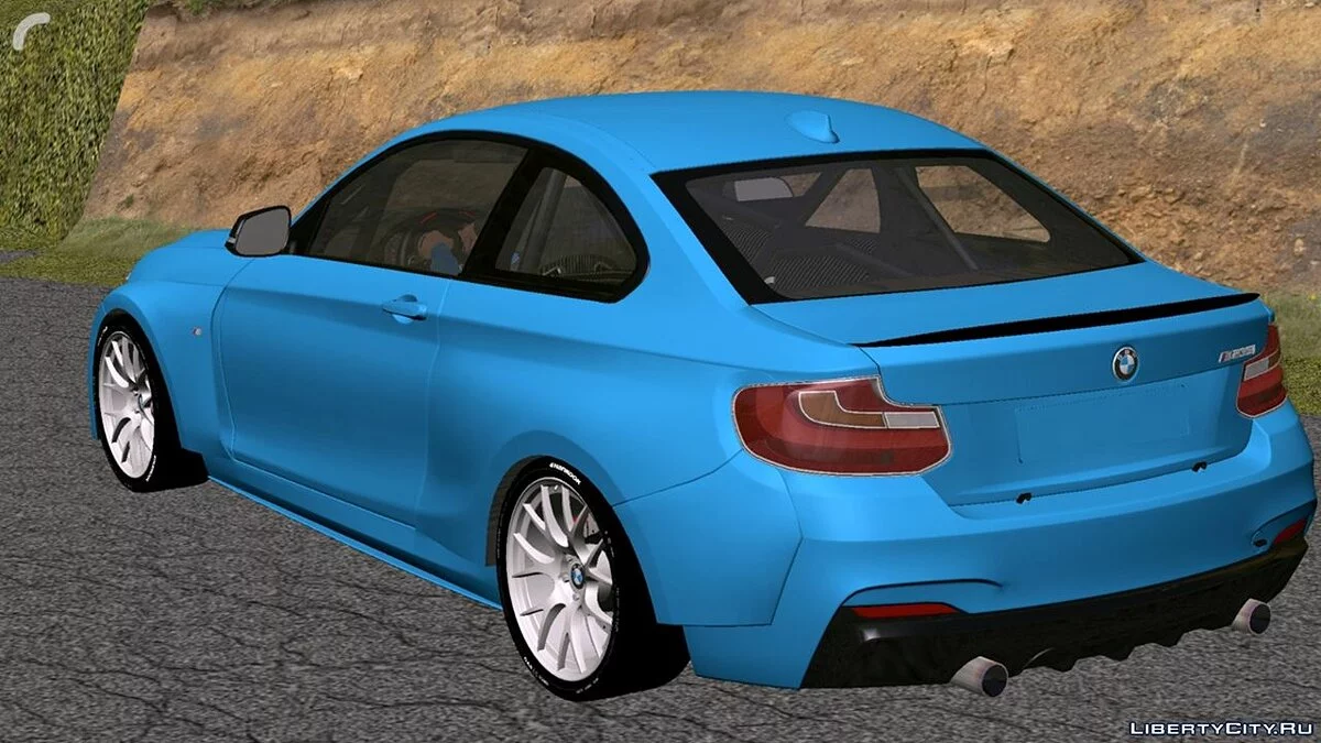 BMW M235I / GTA San Andreas (iOS, Android)