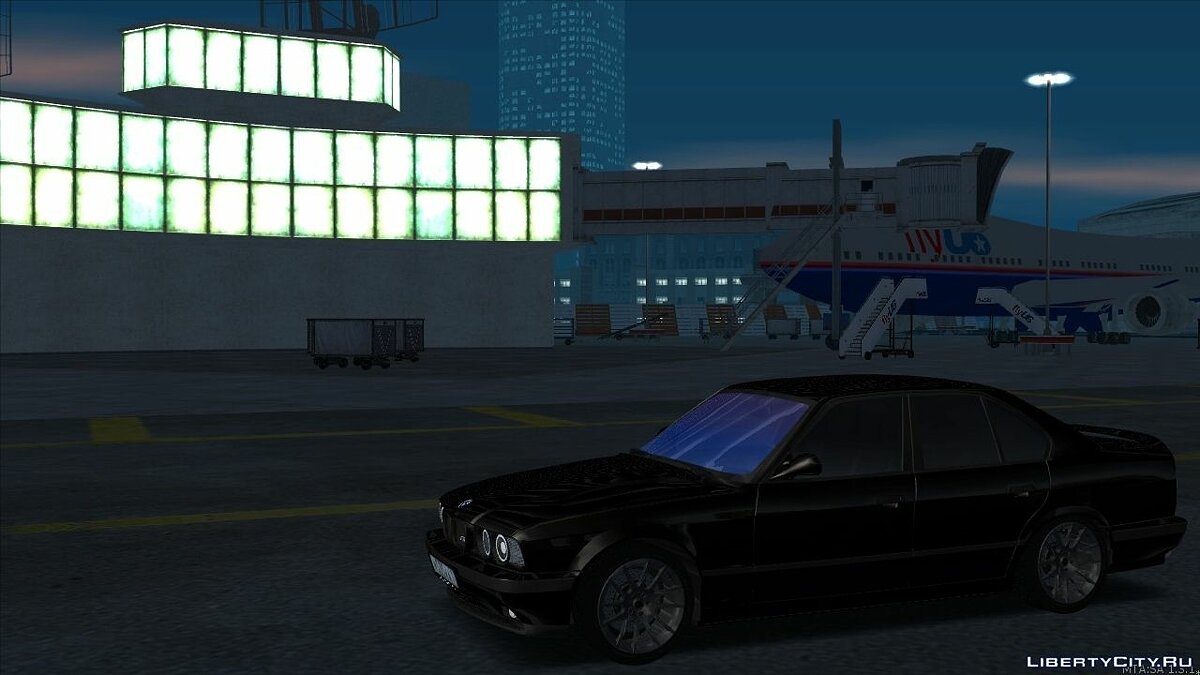 Скачать BMW M5 E34 для GTA San Andreas (iOS, Android)