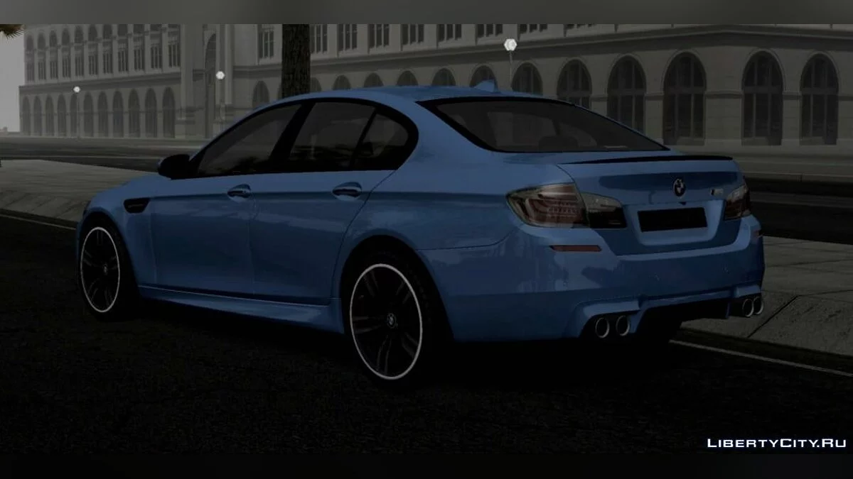 BMW M5 F10 30 Jahre / GTA San Andreas (iOS, Android)