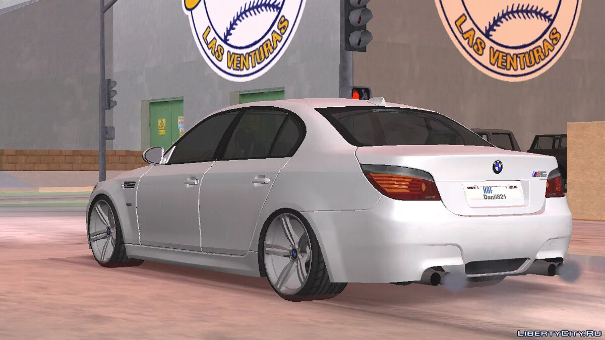 BMW M5 E60 / GTA San Andreas (iOS, Android)