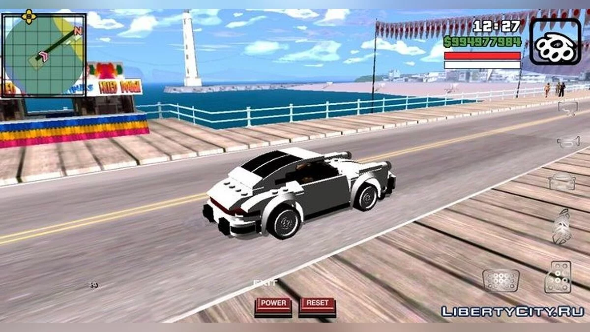 Две машины из Forza Horizon 4 (PC/Android) / GTA San Andreas (iOS, Android)
