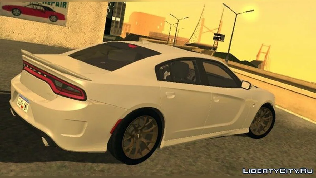 Dodge Charger SRT Hellcat 2015 / GTA San Andreas (iOS, Android)