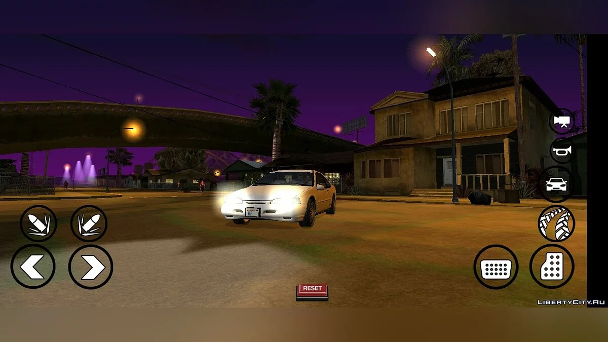 1993 Ford Thunderbird / GTA San Andreas (iOS, Android)
