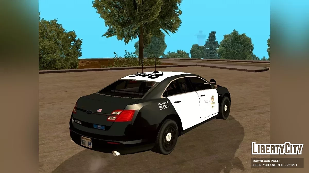 LAPD SWAT FPIU без опознавательных знаков и Ford Taurus Slicktop / GTA San Andreas (iOS, Android)