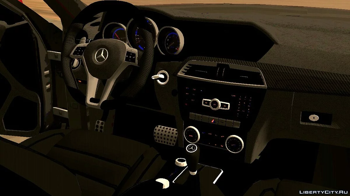 Mercedes-Benz C63 AMG Sedan 2012 / GTA San Andreas (iOS, Android)