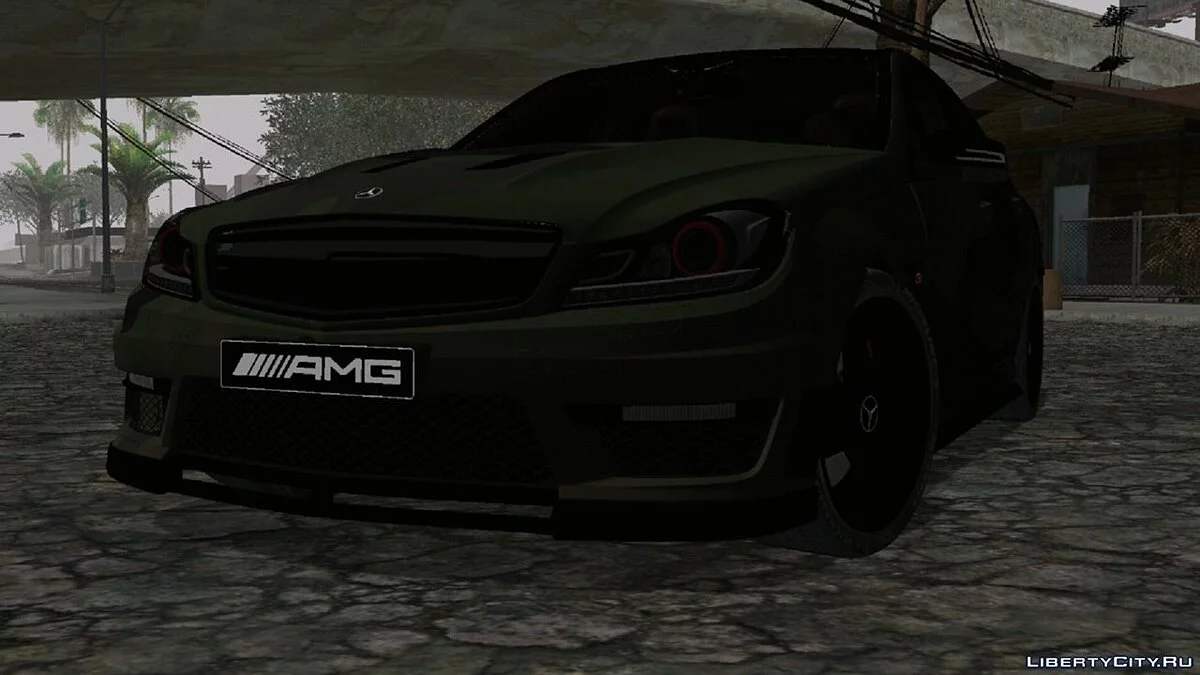 Mercedes Benz C63 AMG камуфляж / GTA San Andreas (iOS, Android)