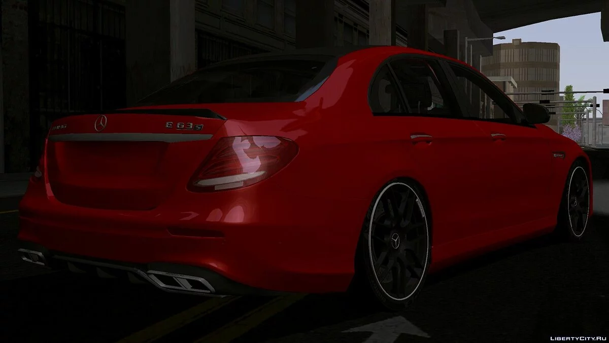 Mercedes-Benz E 63 S AMG / GTA San Andreas (iOS, Android)