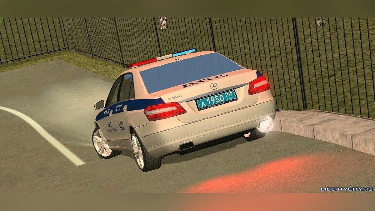 Mercedes-Benz E500 w212 дорестайл \"Police\" / GTA San Andreas (iOS, Android)