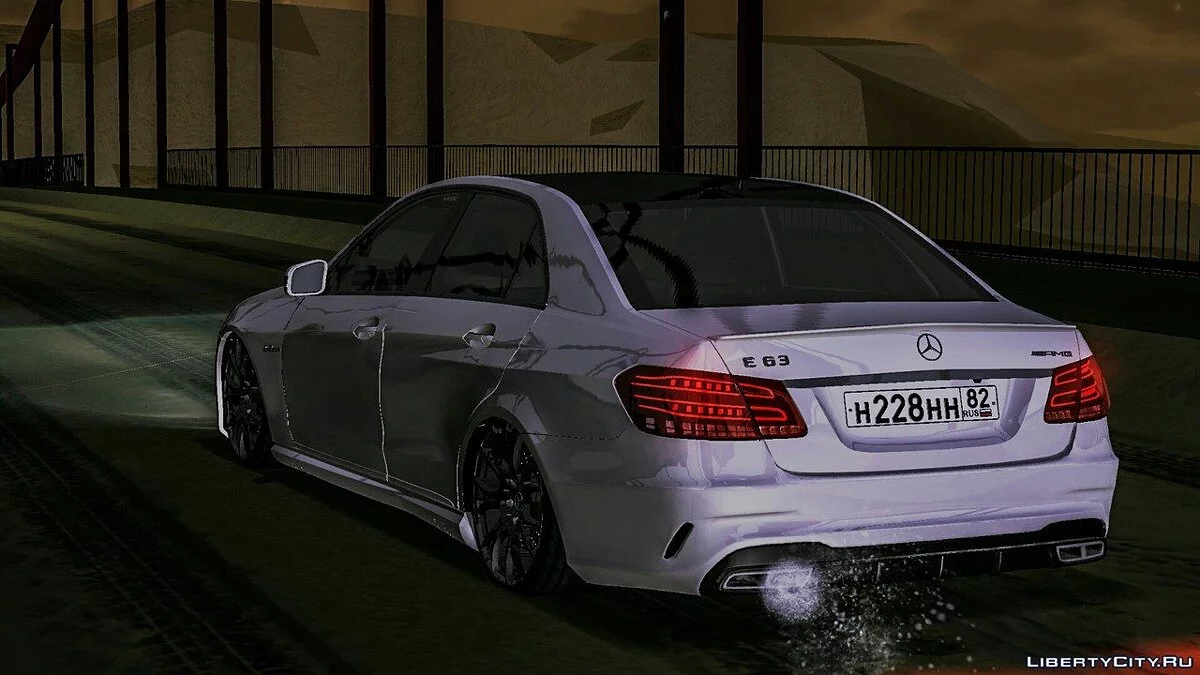 Mercedes-Benz E63 AMGs (только DFF) / GTA San Andreas (iOS, Android)