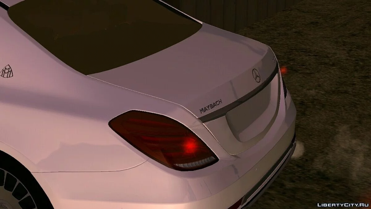 Mercedes-Benz Maybach S650 / GTA San Andreas (iOS, Android)