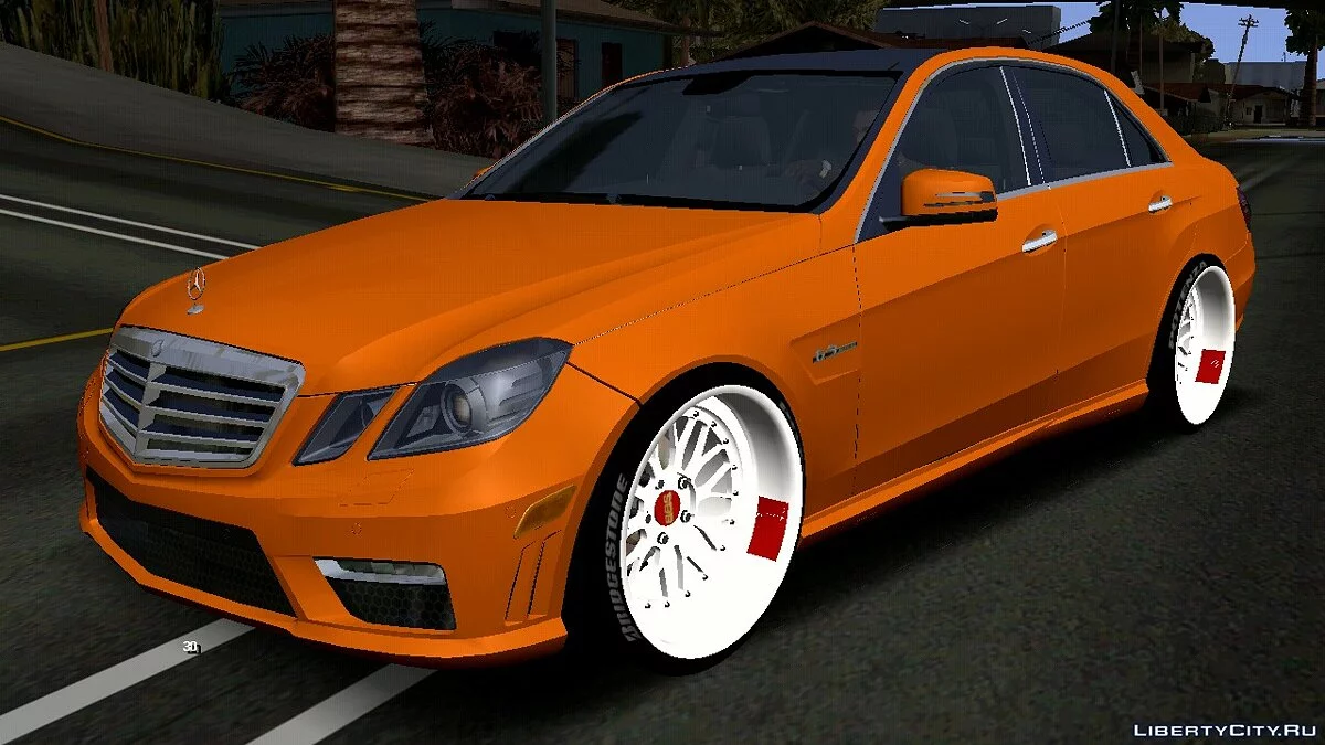 Mercedes-Benz E63 AMG / GTA San Andreas (iOS, Android)