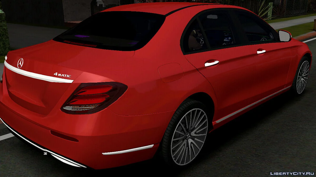 Mercedes-Benz E2000 / GTA San Andreas (iOS, Android)