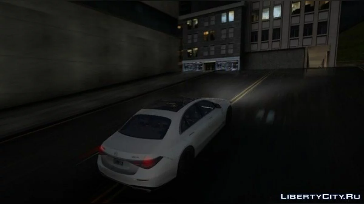 Mercedes-Benz S500 4MATIC / GTA San Andreas (iOS, Android)