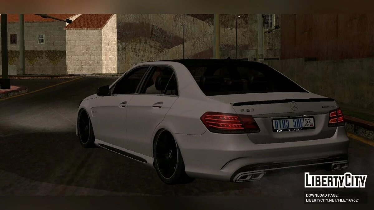 Mercedes-Benz E63 / GTA San Andreas (iOS, Android)